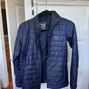 Patagonia women’s  Dark Blue Puffer Jacket